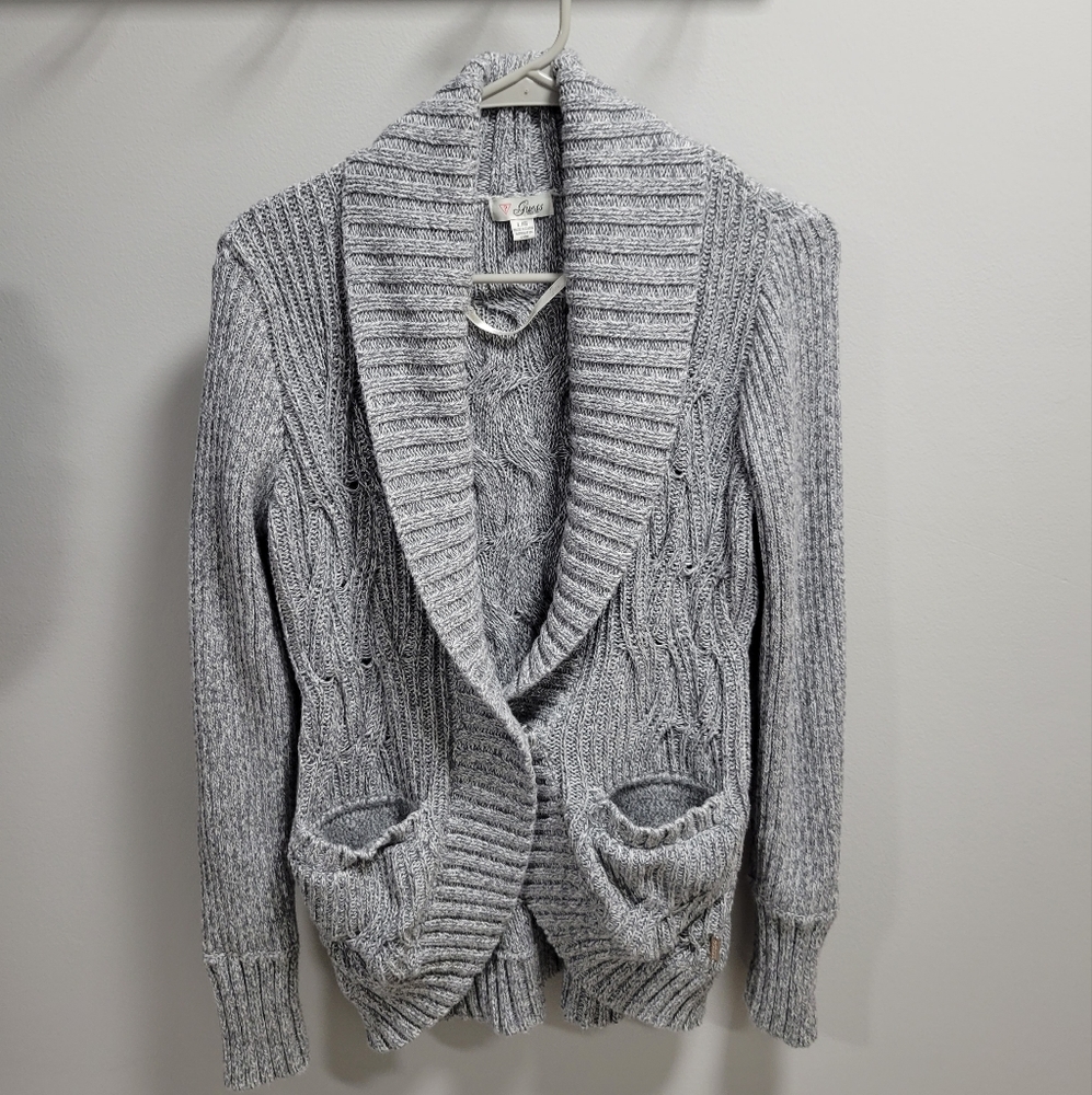 Guess cardigan with buttons